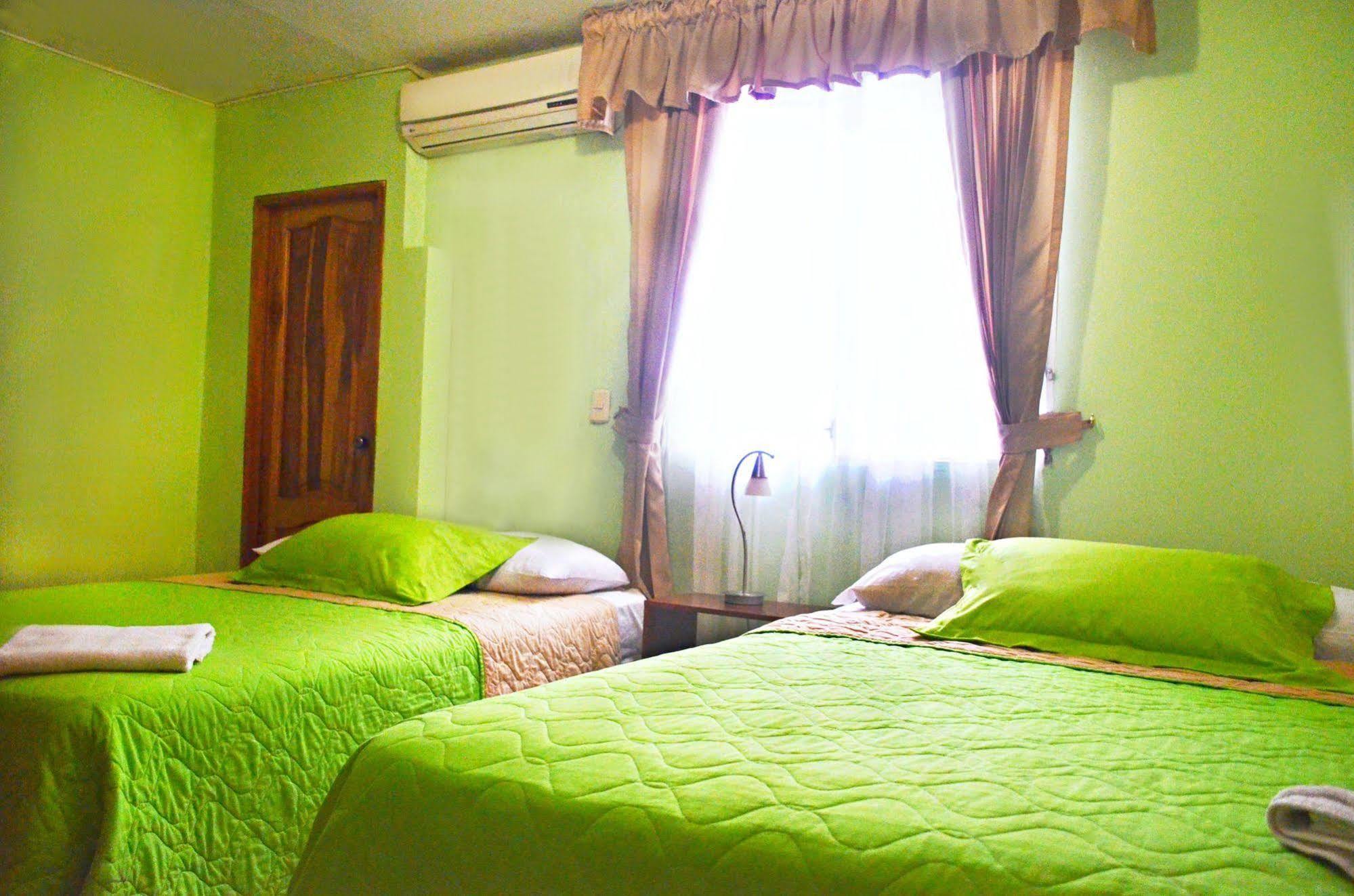 North Star Hostal Guayaquil Exterior foto