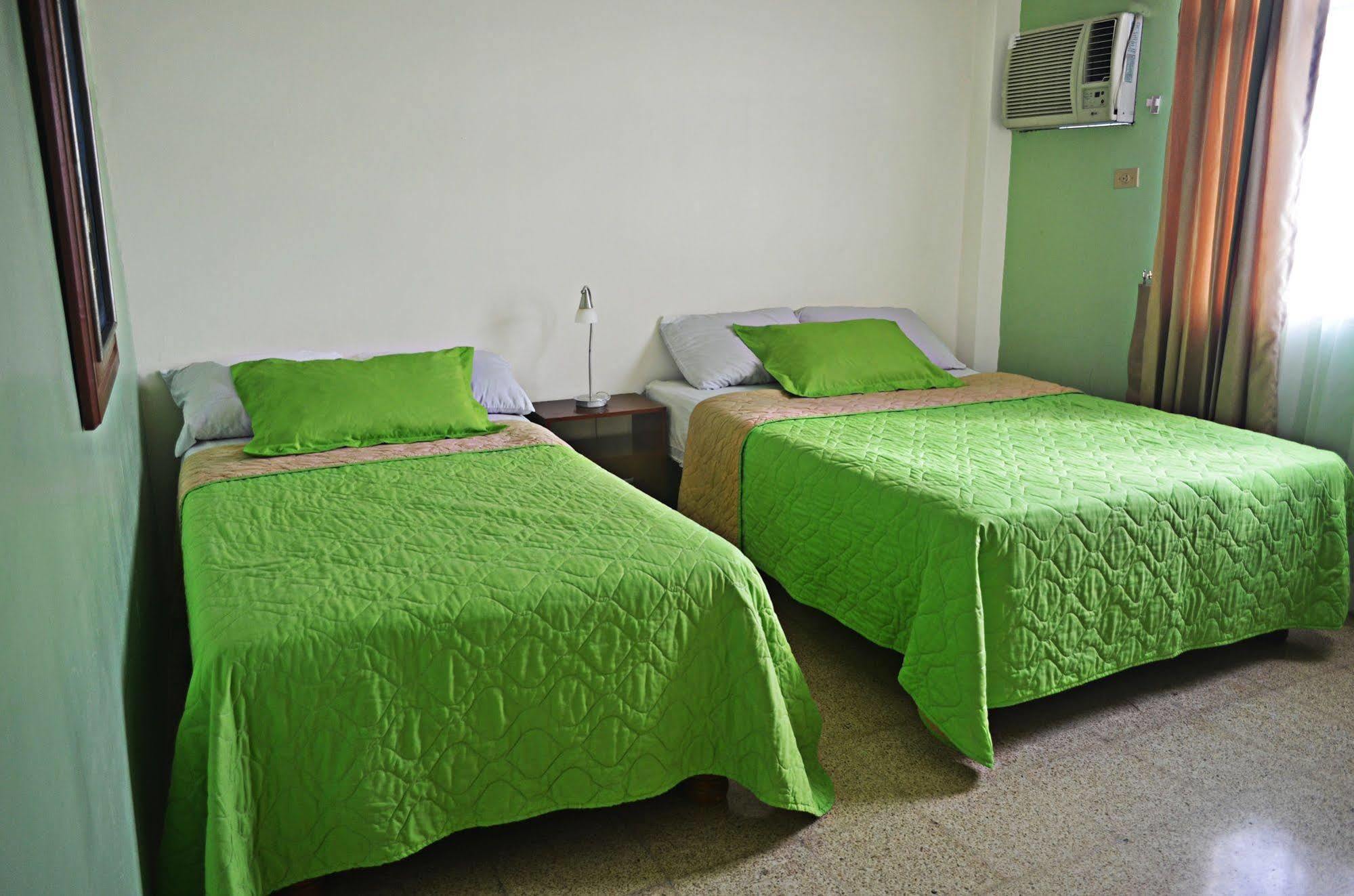 North Star Hostal Guayaquil Exterior foto